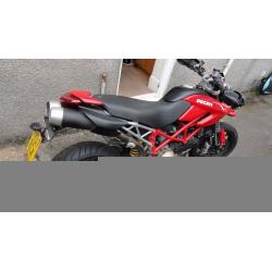 Ducati Hypermotard 1100s 2007