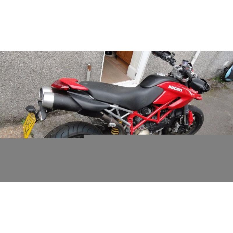 Ducati Hypermotard 1100s 2007