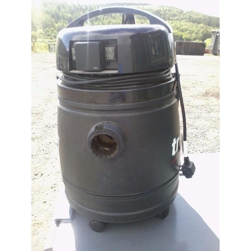 trend wet @ dry dust extractor
