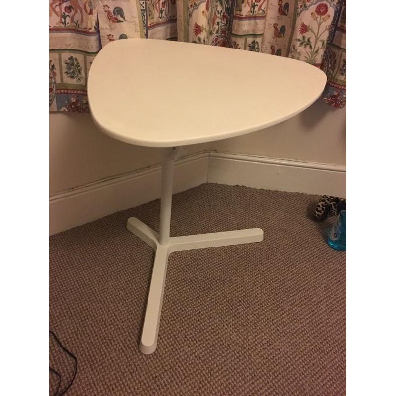 White side table coffee table