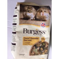 Brand new boxed hamster cage + free 700g bag of food