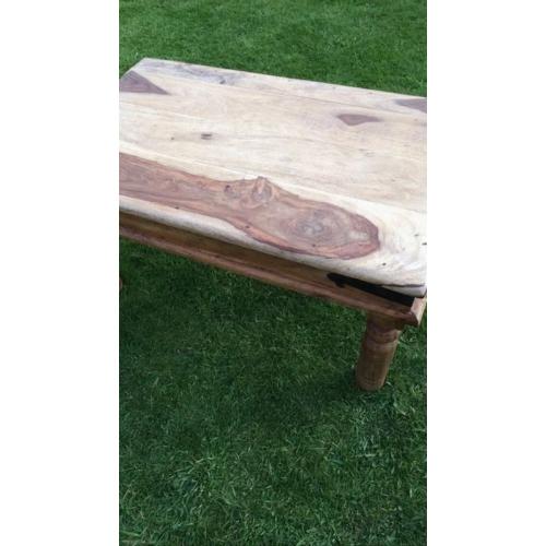 Solid wooden coffee table - Jali/Sheesham style