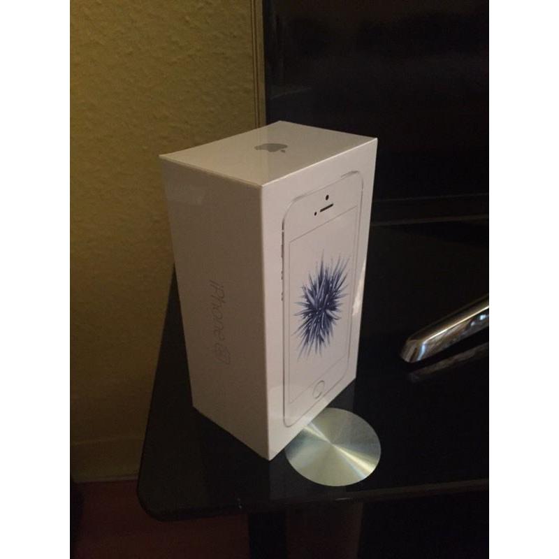Iphone SE 64GB Silver Brand new sealed