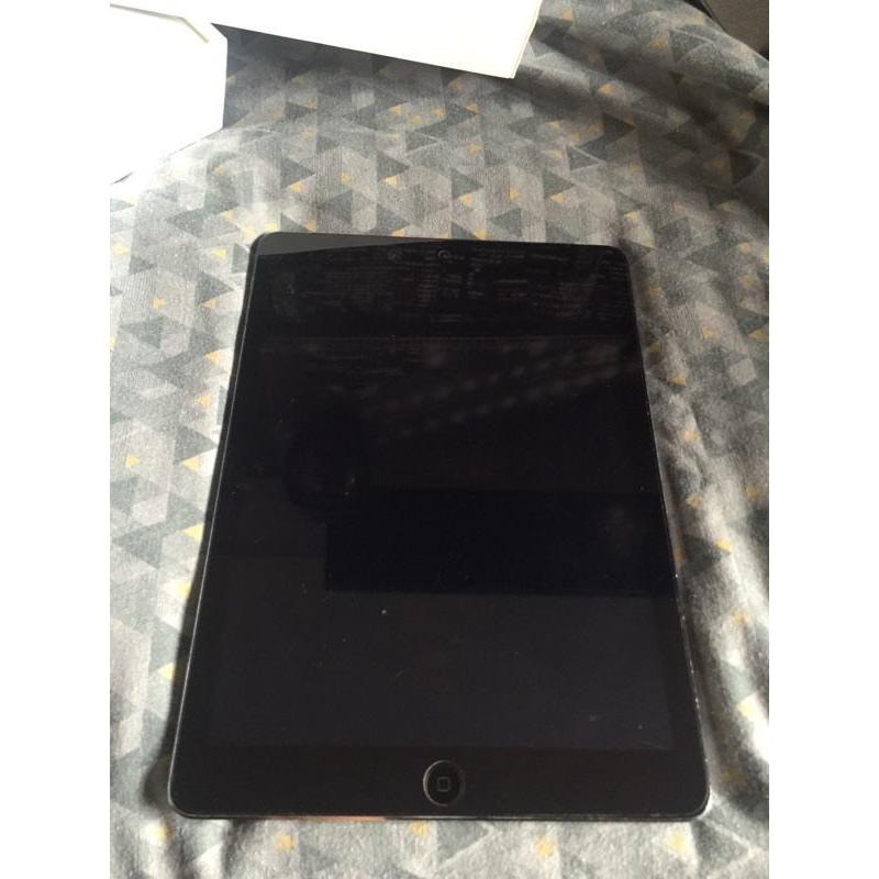 iPad Air sim and wifi