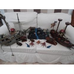 Pirates of the Carribean Play Set with 2 Ships and Island Set