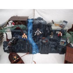 Pirates of the Carribean Play Set with 2 Ships and Island Set