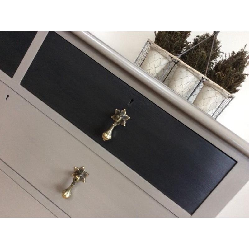 Shabby to Chic - chest of drawers or console table