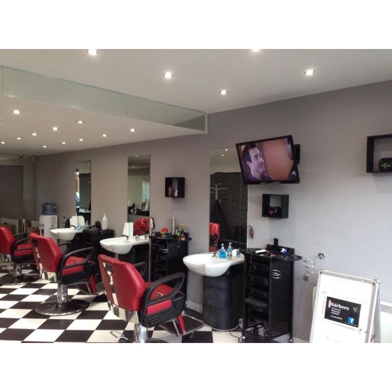 BARBER REQUIRED FOR BUSY SOUTHSIDE SHOP