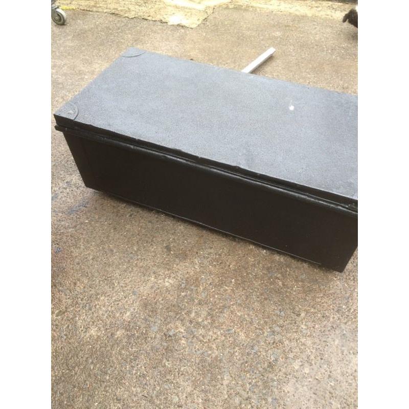 Metal chest