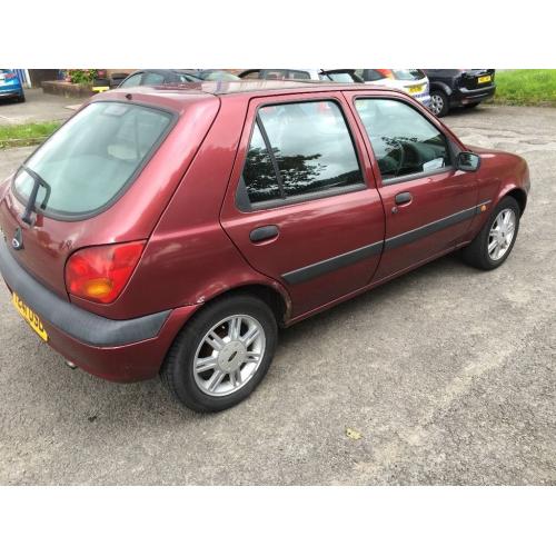 Ford Fiesta 1.3 5dr spares or repairs