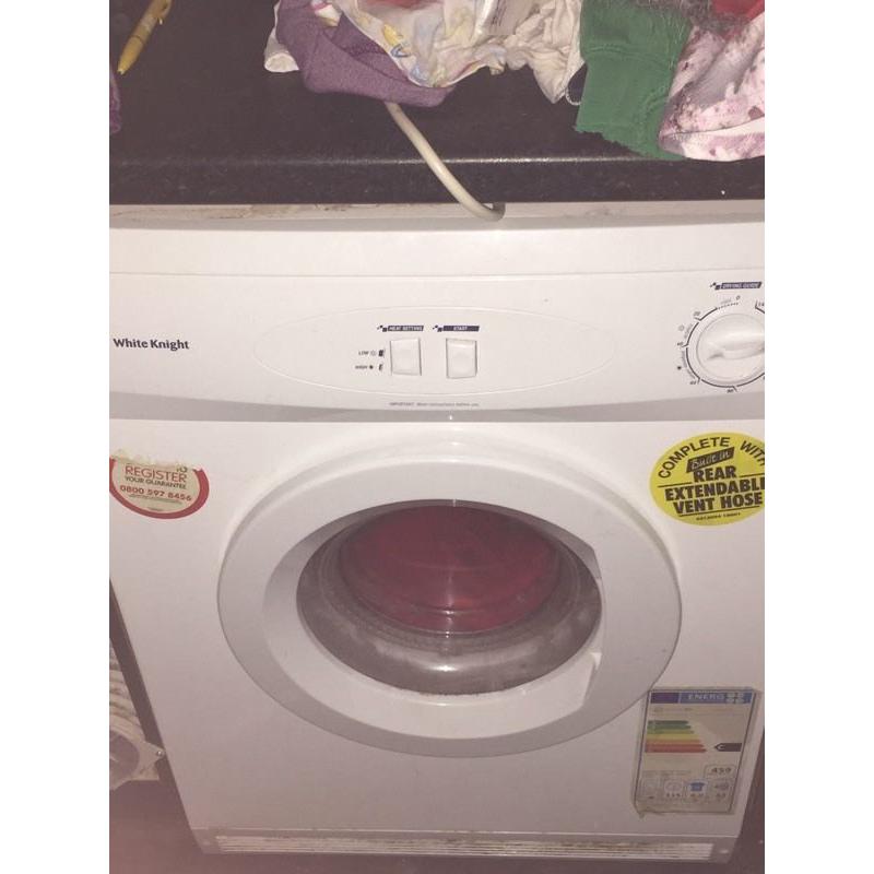 White knight tumble drier