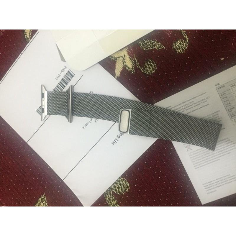 apple wrist watch magnet good condition