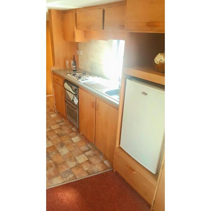 Cheap caravan 12 month season park