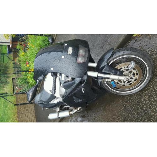 Yamaha fzr 1000 exup