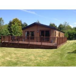 LUXURY LODGE FOR SALE -( STATIC CARAVAN IN NORTH WALES)- SNOWDONIA- INCLUDING DECKING- NEAR ANGLESEY