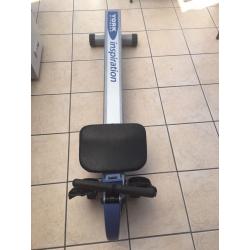 Rowing machinr