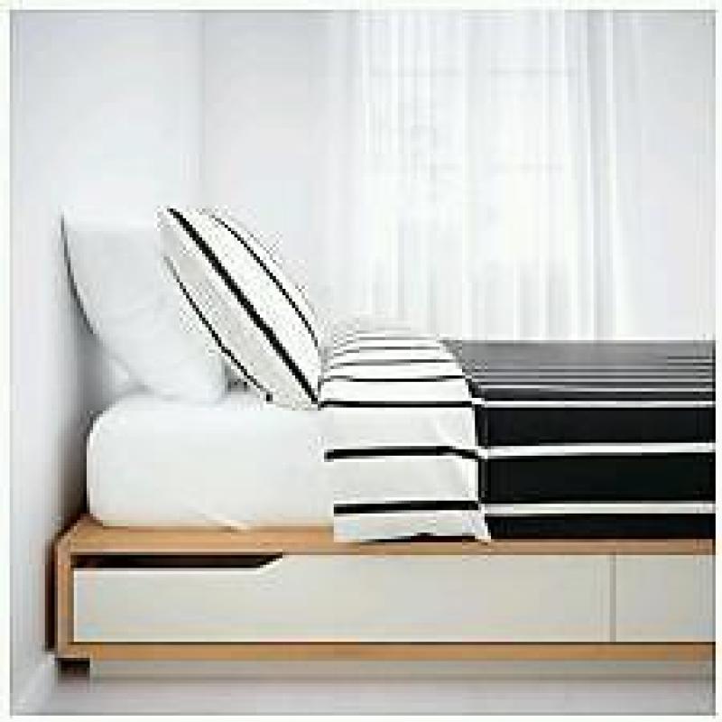 Bed frame massive birch wood with 4 drawers 160 x 200 cm