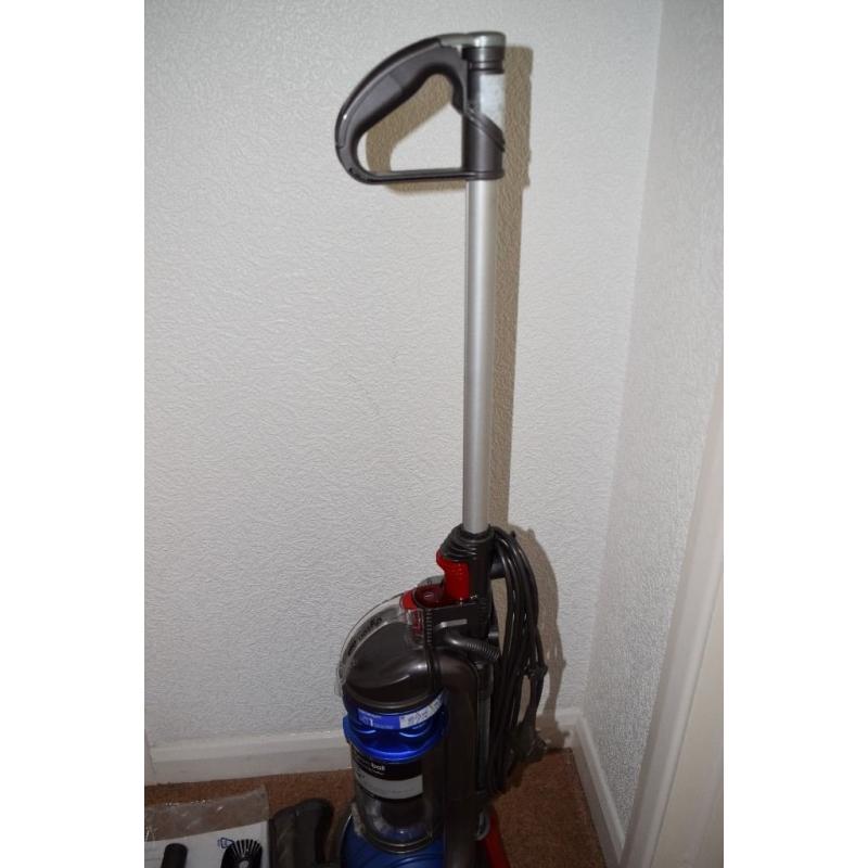 Dyson DC24 Multi Floor Ultra-lightweight Dyson Ball Upright Vacuum Cleaner
