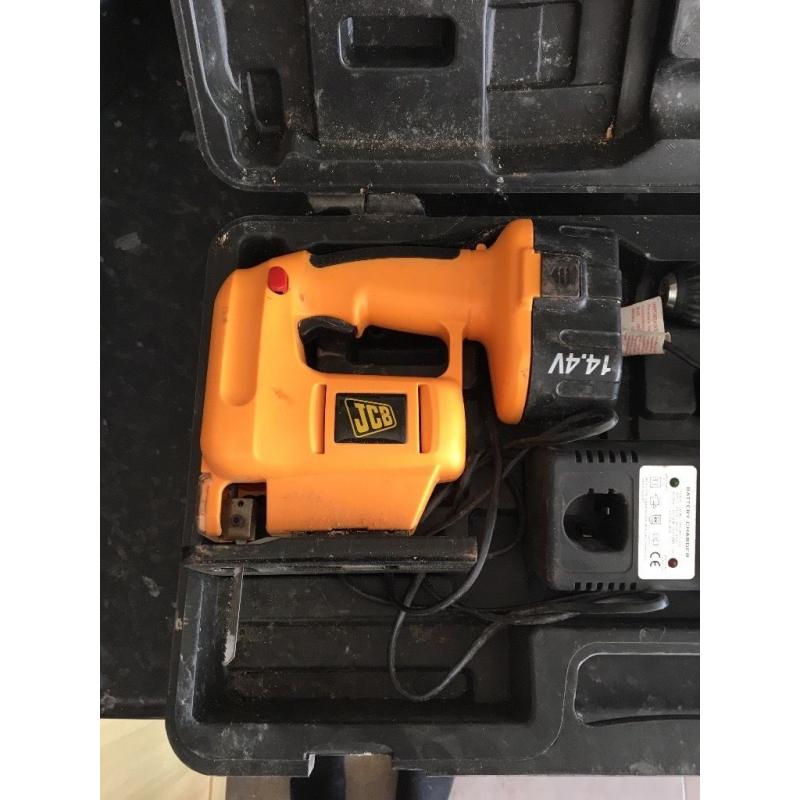 JCB battery operated jigsaw and combi drill pack