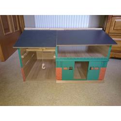 Kids Globe wooden farm workshop (scale 1:32)