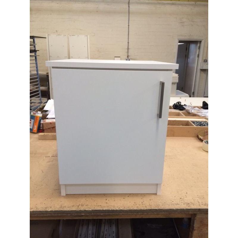 New White Bedside Cabinets