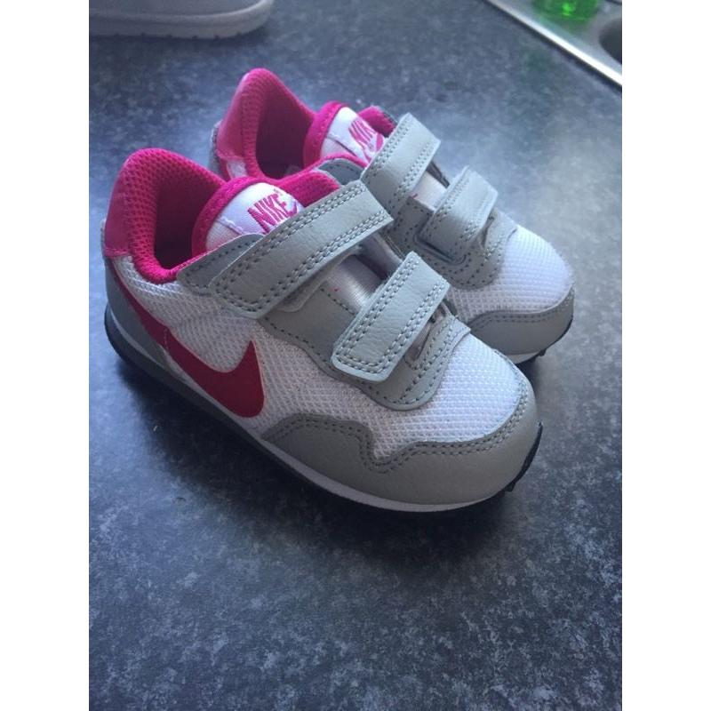 Nike trainers new