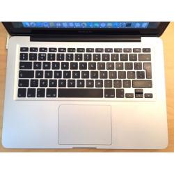 MacBook Pro 13-inch Late 2011 8GB RAM 2.4GHz Intel Core i5 500GB Hard Drive Optical Drive