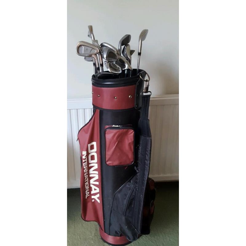 Bag of golf irons