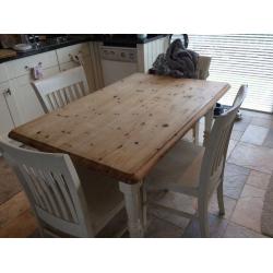 Reclaimed dining kitchen table and chairs. Shabby chic.