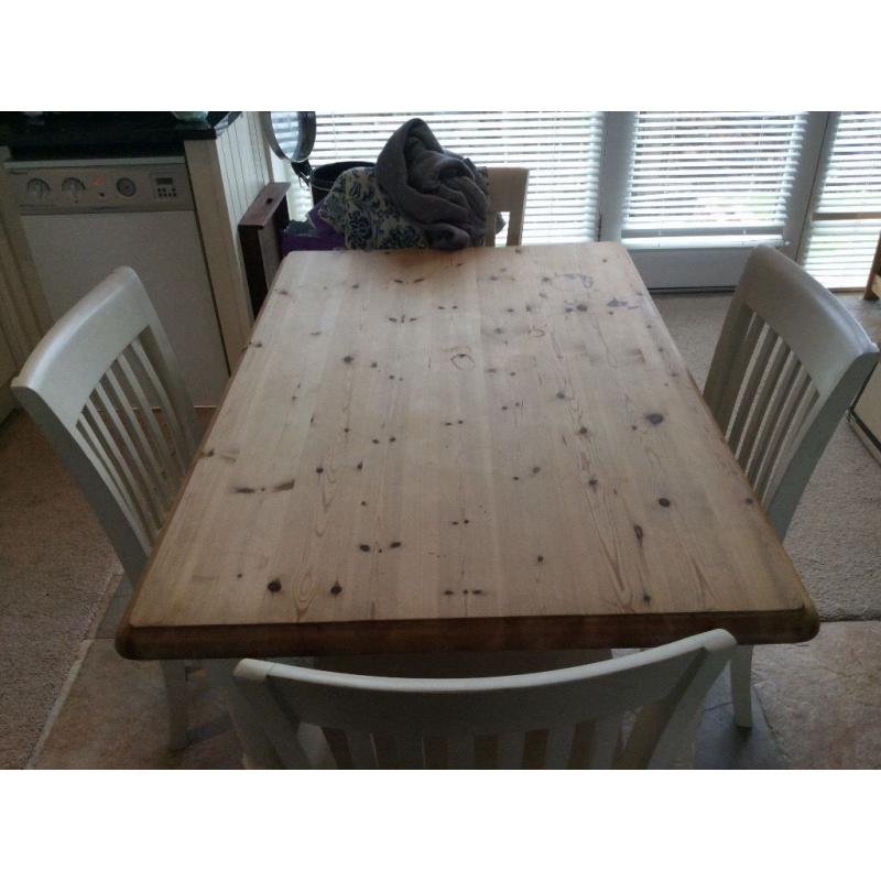Reclaimed dining kitchen table and chairs. Shabby chic.