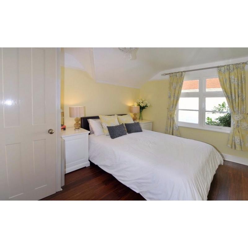 Double room own bathroom and possible reception room in large country house.