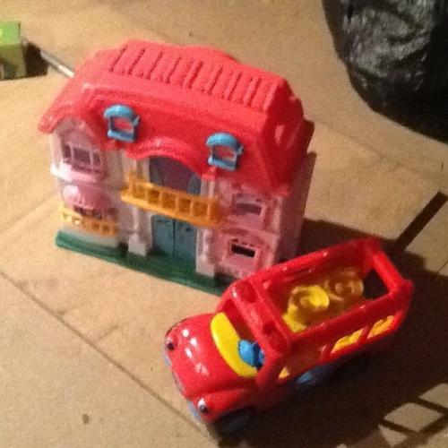 Little people house and bus