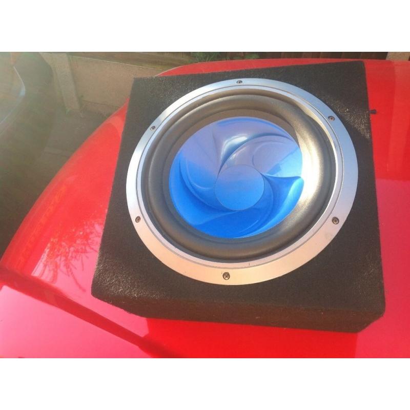 10/12 inch subbwoffer / sub in great working order