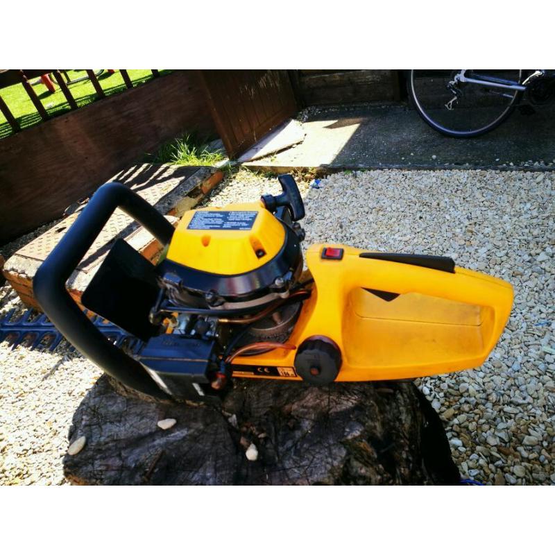 Jcb Petrol hedge cutter