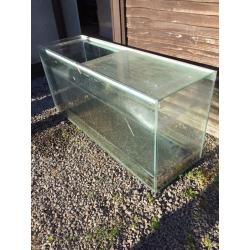 Large fish/reptile tank
