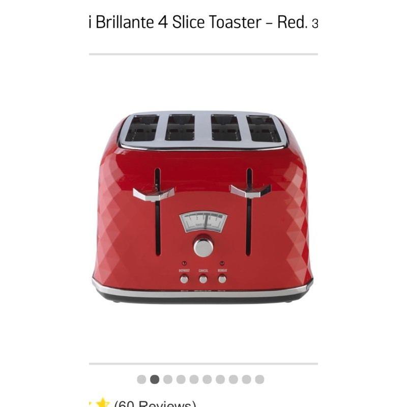 Red De'Longhi kettle and toaster