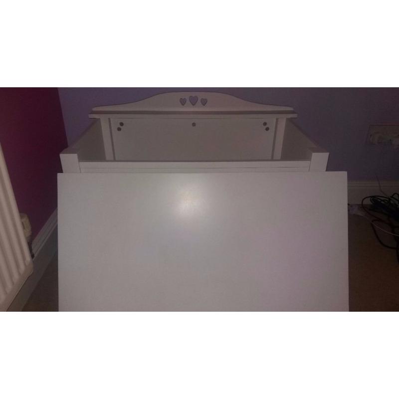 NEXT - TOY CHEST WITH HEART DETAILING X2