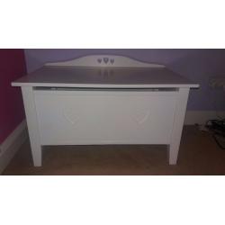 NEXT - TOY CHEST WITH HEART DETAILING X2