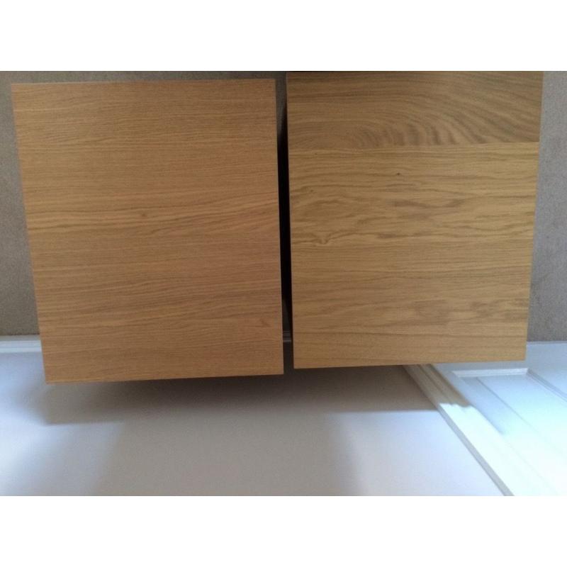 *** BRAND NEW *** Two IKEA Malm bedside drawer chests with FREE glass tops