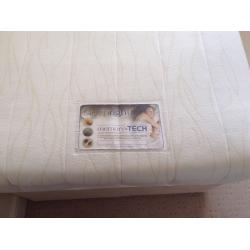 Single divan bed with drawers including mattress VGC