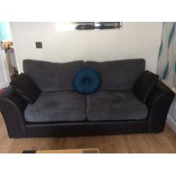 2 month old in pristine condition 3+2 setter fully machine washable suite grey and black