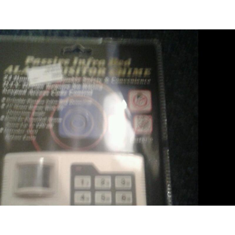 Infrared alarm visitor chime