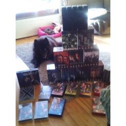 Massive X Files Collection inc 68 videos/dvds & limited item case