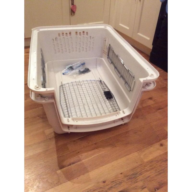 Airline approved pet carrier/ crate - medium dog