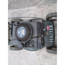 HAYTER HUNTER46 PETROL SELF PROPELLED LAWN MOWER, BRIGGS AND STRATTON ENGINE,