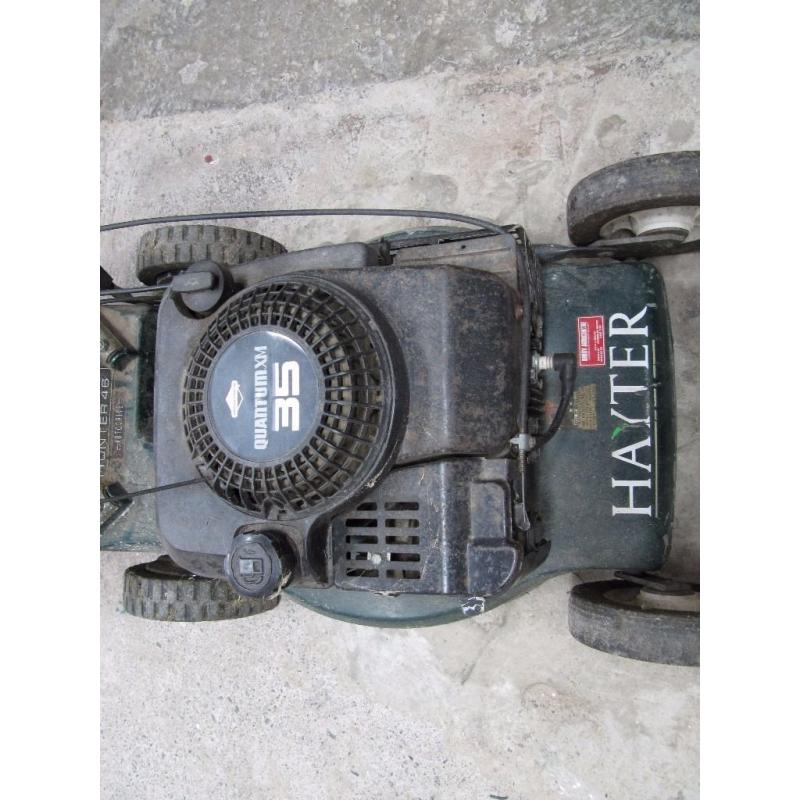 HAYTER HUNTER46 PETROL SELF PROPELLED LAWN MOWER, BRIGGS AND STRATTON ENGINE,