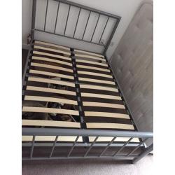 Metal framed double silver bed frame. Excellent condition. Easy assembled. Collection only
