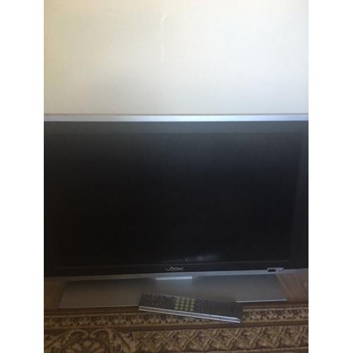 Logik LCD TV Non HD 27"