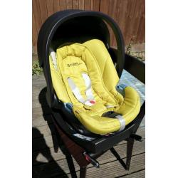 Cybex Aton car seat + isofix base