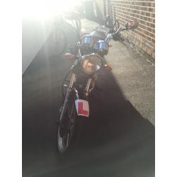 Excellent condition Yamaha YBR125 for sale